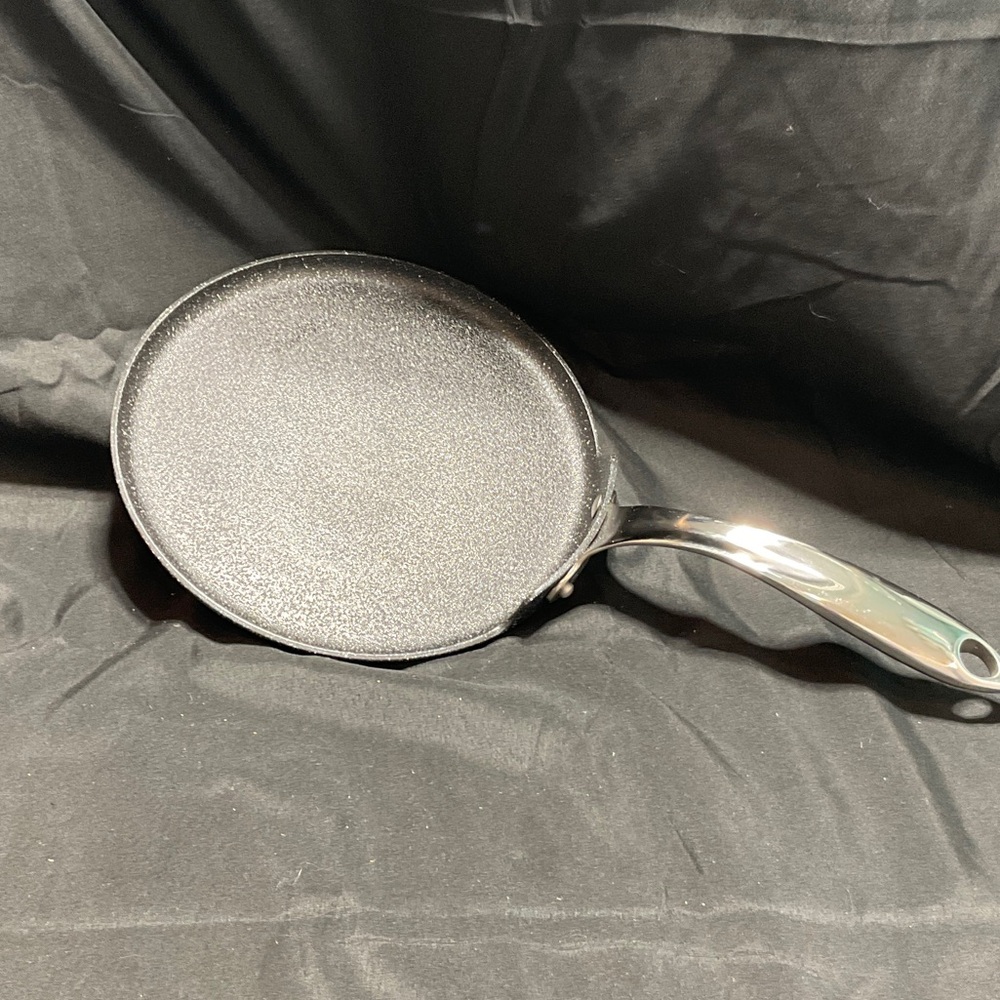 Non-Stick Crepe Pan with Silver Handle